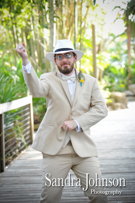 Best Brevard Zoo wedding photographer - Sandra Johnson (SJFoto.com)